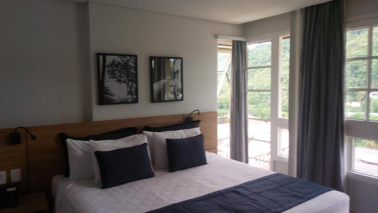 Live Suites Itaipava Exteriör bild